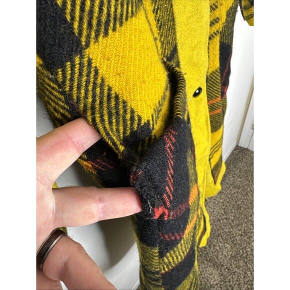 Vintage Niccolini Girls Wool Plaid Duffle Coat Hooded Yellow Black Red Youth XL - Picture 3 of 9